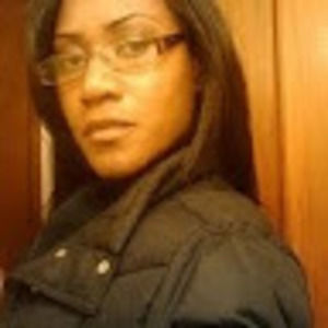 Meet your Posher, Dominique